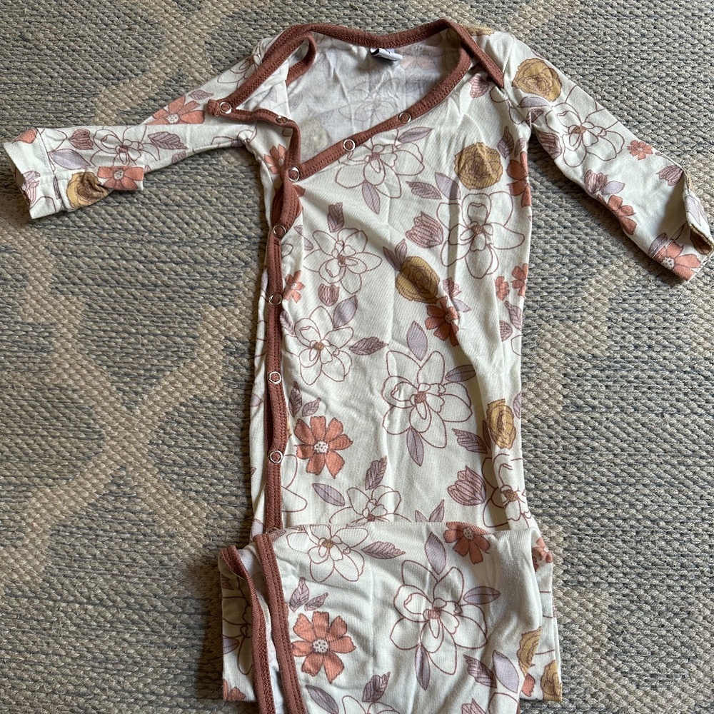 Copper Pearl Newborn Knotted Gown with matching bow